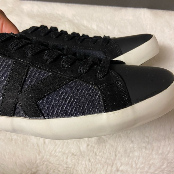 New 9.5 Karl Lagerfeld men’s denim/leather/suede sneakers - Picture 8 of 13